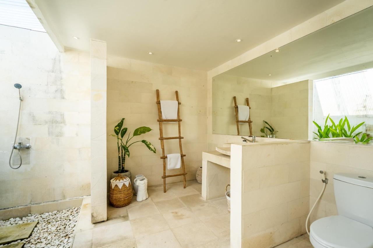Villa Damai Oasis In The Heart Of Seminyak Exterior photo