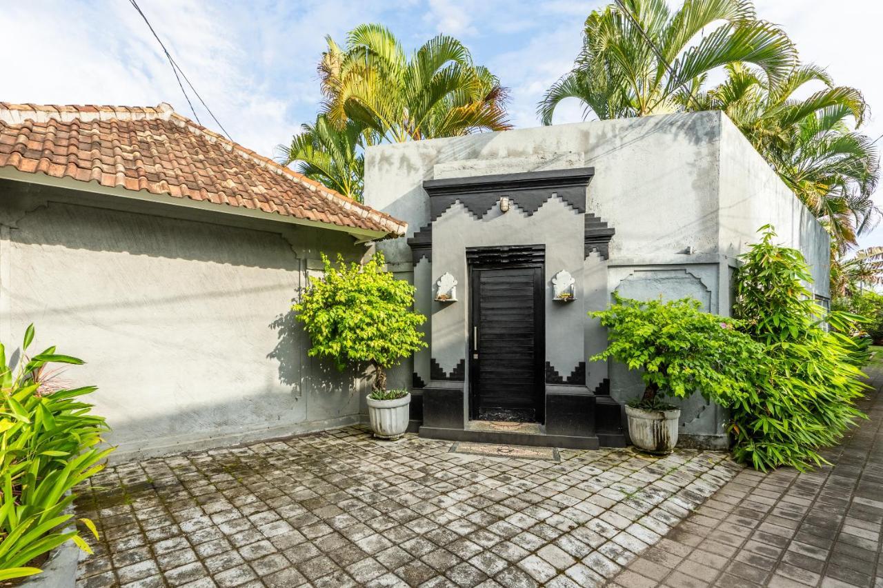 Villa Damai Oasis In The Heart Of Seminyak Exterior photo